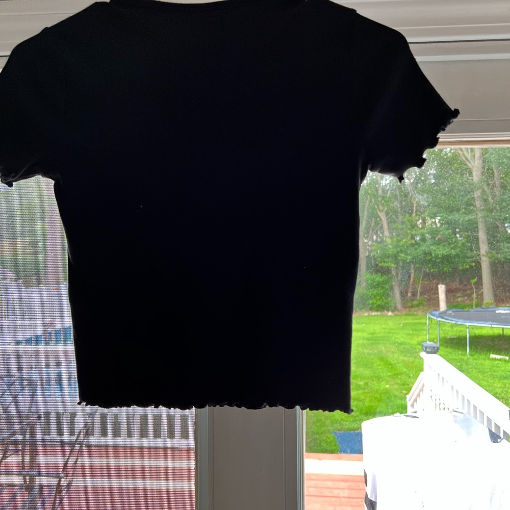 Short sleeve black Hollister t shirt